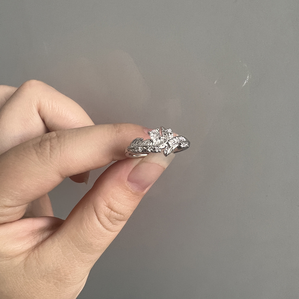 Cinta dan Ruang Dalam Xavier Z - Event Suppliers ulasan dan harga